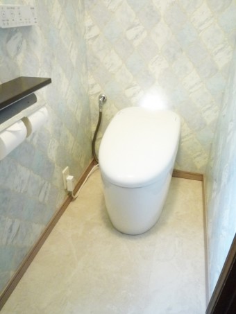 おうちの雰囲気に合ったエレガントなトイレに交換　２F　港区K様邸